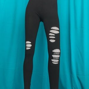 Fishnet leggings